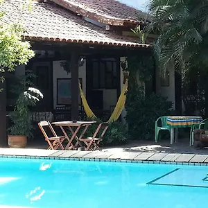Alicia Búzios